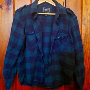 Forever 21 Green plaid shirt Large